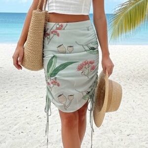 ZYA The Label Mint Green Ruched Skirt Adjustable Drawstrings Eucalyptus Blossoms